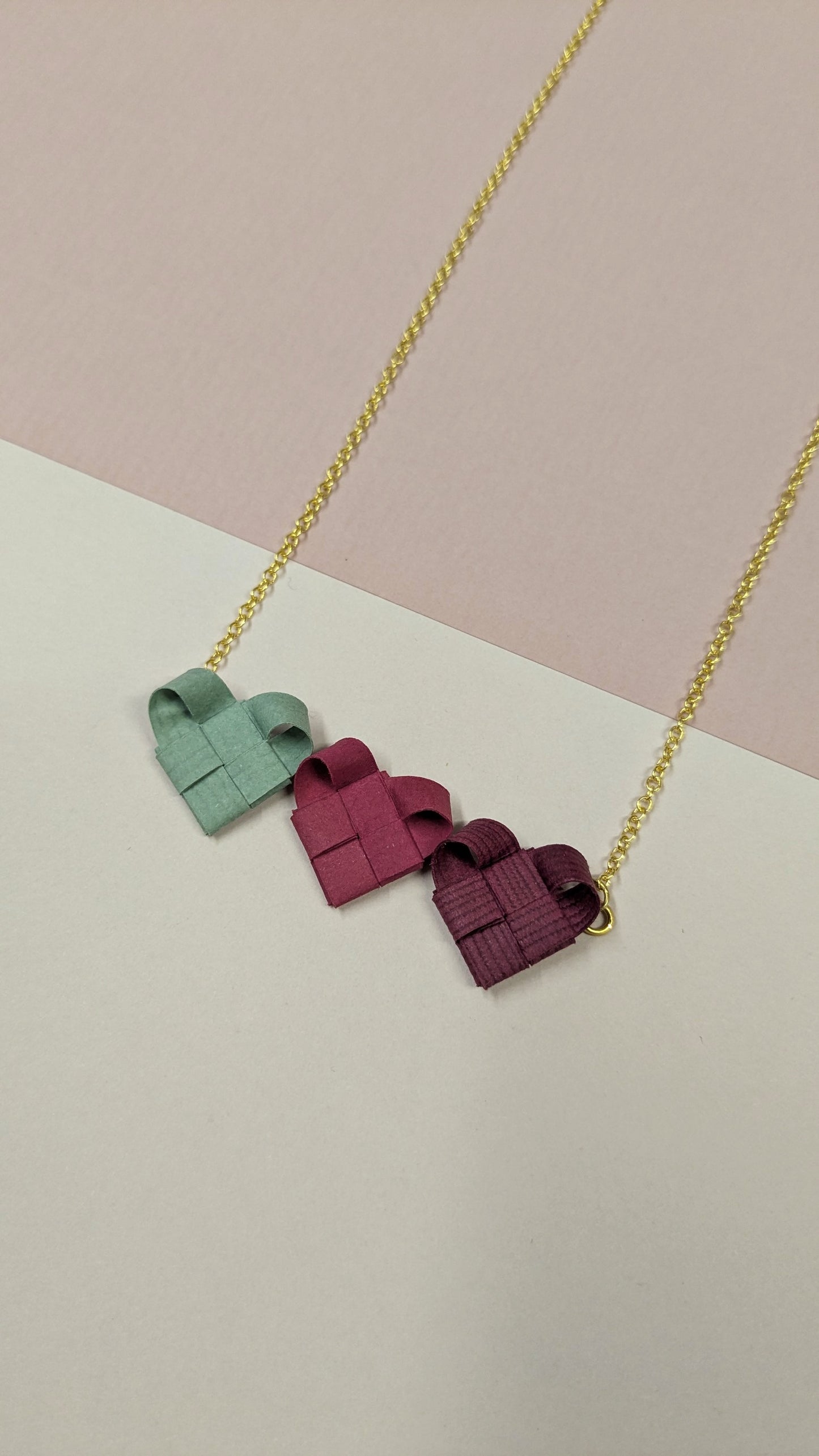 Necklace "INTRECCI" - 3 hearts