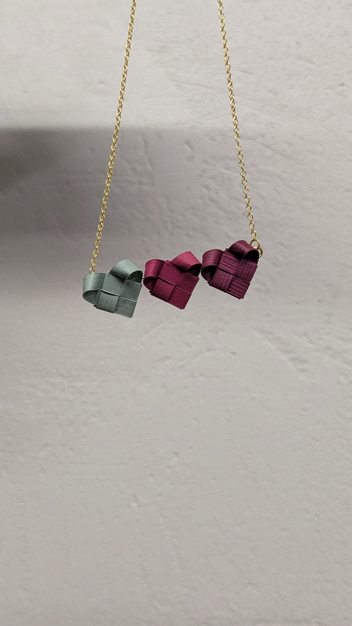 Necklace "INTRECCI" - 3 hearts